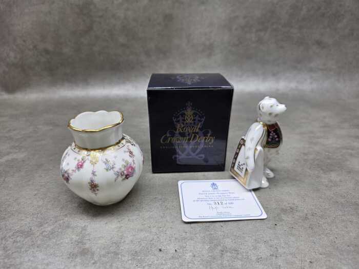Two pieces of Royal Crown Derby