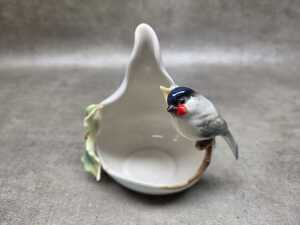 Two Franz porcelain Christmas items with chickadees - 6