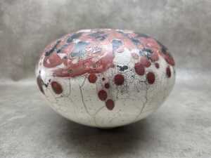 Australian Manuela Fersti ceramic vase with a rich earthy glaze - 2