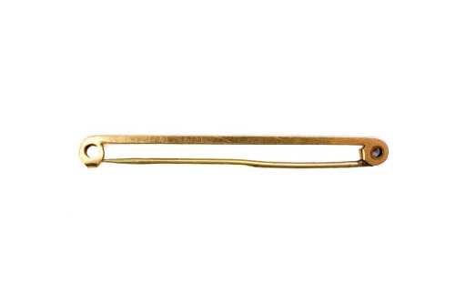 A vintage bar brooch in 9 carat yellow gold