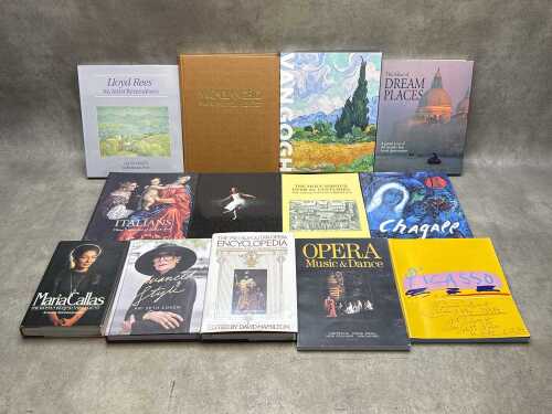 Assorted art and design books