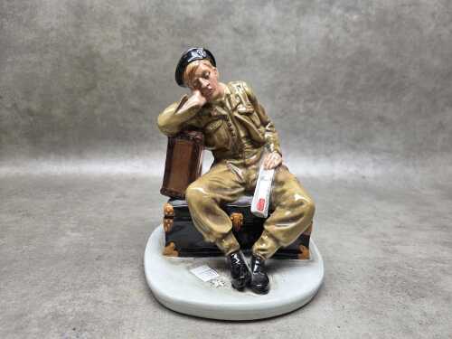 Royal Doulton Classics 'The Railway Sleeper'