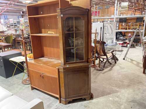 Georgian style corner display cabinet
