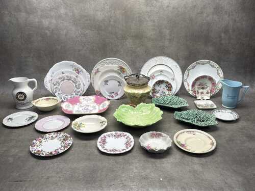 Porcelain, including Carlton Ware