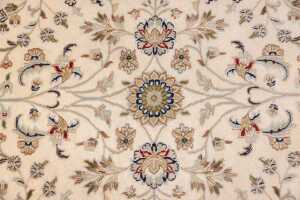 Fine Indo Persian Nain rug, hand-knotted wool with silk inlay, 285 x 182cm - 3