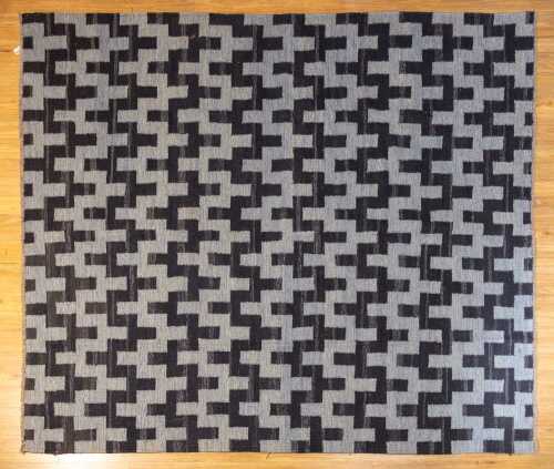 Persian Sozani rug, hand-woven wool, 303 x 255cm
