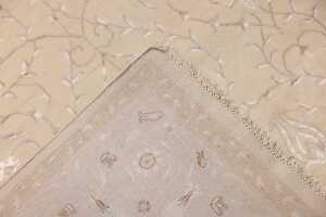Indo-Persian Kashan rug, hand-knotted wool with silk inlay, 246 x 170cm - 5