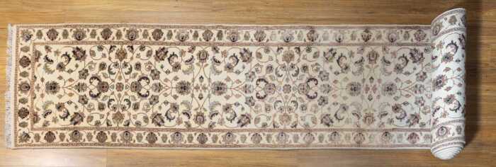 Indo Persian Kashan runner, hand-knotted wool, 80 x 548cm