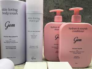 Group of Gem beauty products - 2