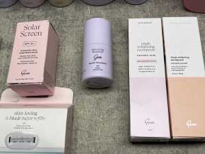Group of Gem beauty products - 6