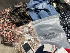 Group of Women's clothing size L - 2