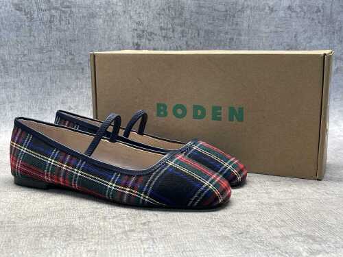 52 · Boden Thea Mary Jane Ballet Flat size EU 39