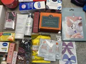 Group of beauty products - 5
