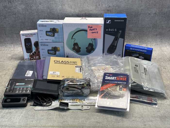 Group of tech