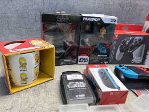 Group of video games & accessories - 2