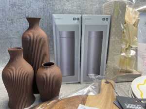 Group of homewares - 2