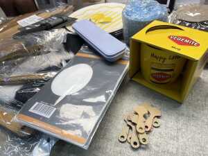 Group of homewares - 5