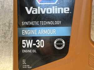 Two Valvoline 5W-30 engine oil - 2