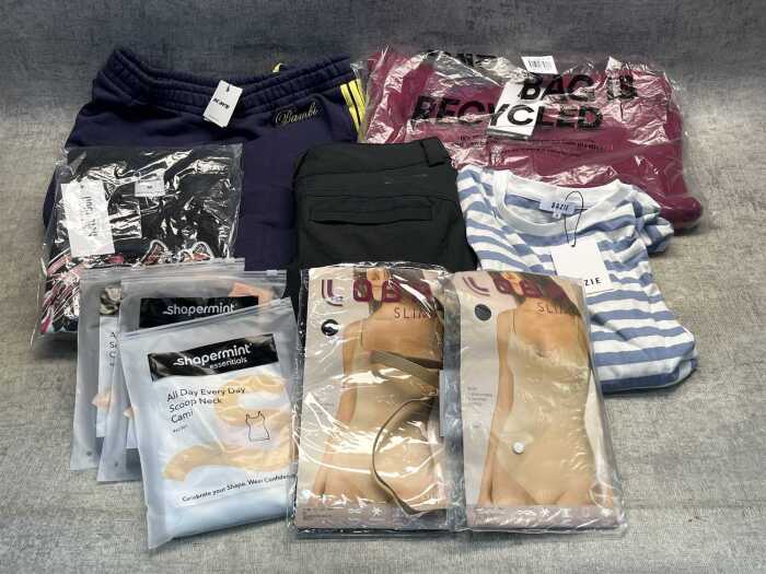 Group of Women's clothing size M