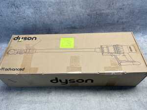 Dyson v11 Advanced vacuum - 2