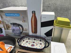 Group of kitchenware - 2