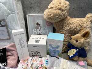 Group of baby clothing & accessories - 2