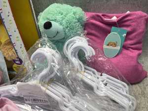 Group of Girls clothing and accessories size 2-4 - 2