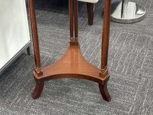 French-style marquetry inlaid round side table - 3