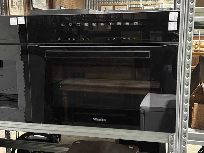 Miele H 7240 BM built-in combination microwave oven