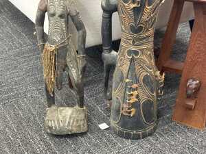 Two Papua New Guinea timber decorative items - 4