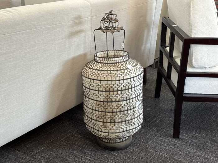 Chinese woven wire hanging lantern with cotton lining