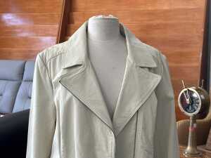 Emerge white jacket - 2