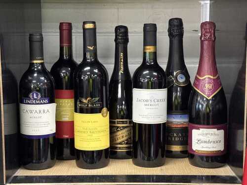 Seven bottles of assorted wines