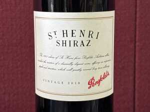 Two bottles of red wine 750mL including Penfolds St Henri Shiraz 2018 - 2