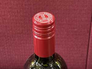 Two bottles of red wine 750mL including Penfolds St Henri Shiraz 2018 - 3