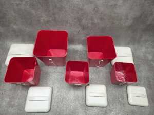 Set of five Gayware mid-century kitchen canisters - 2