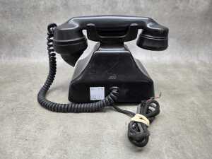 Art Deco GEC 'pyramid' bakelite rotary dial telephone - 5