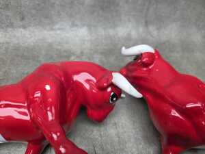 Two mid-century red glazed porcelain bull figures - 7