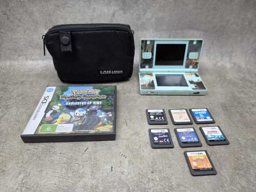 Nintendo DS Lite together with games