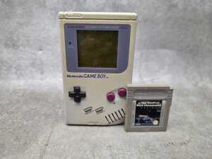1989 Nintendo Game Boy console