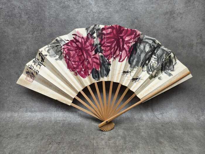 Chinese hand painted fan