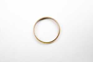 A gold band in 14 carat yellow gold - 3