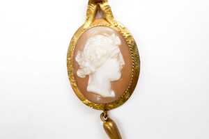A pair of antique rolled gold cameo set earrings - 3