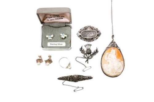 A collection of vintage and antique jewellery in sterling silver