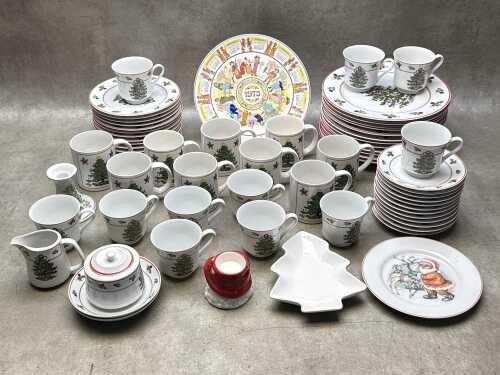 Christmas ceramic dinner setting for ten
