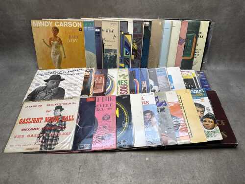 Vinyl records, mostly big band, swing and vocalists, including Minbdy Carson