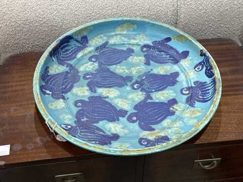 Michael Pugh Australia pottery charger featuring turtles