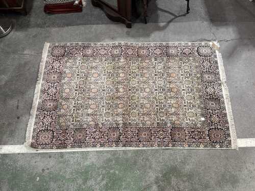 Kashmir hand-knotted silk rug