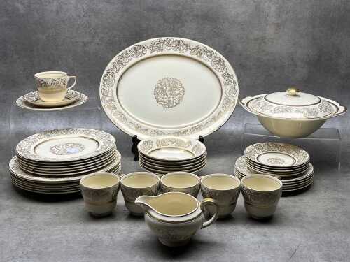 Johnson Brothers 'Victorian' porcelain dinner setting for six with servingware