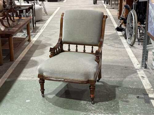 Victorian style nursing chair